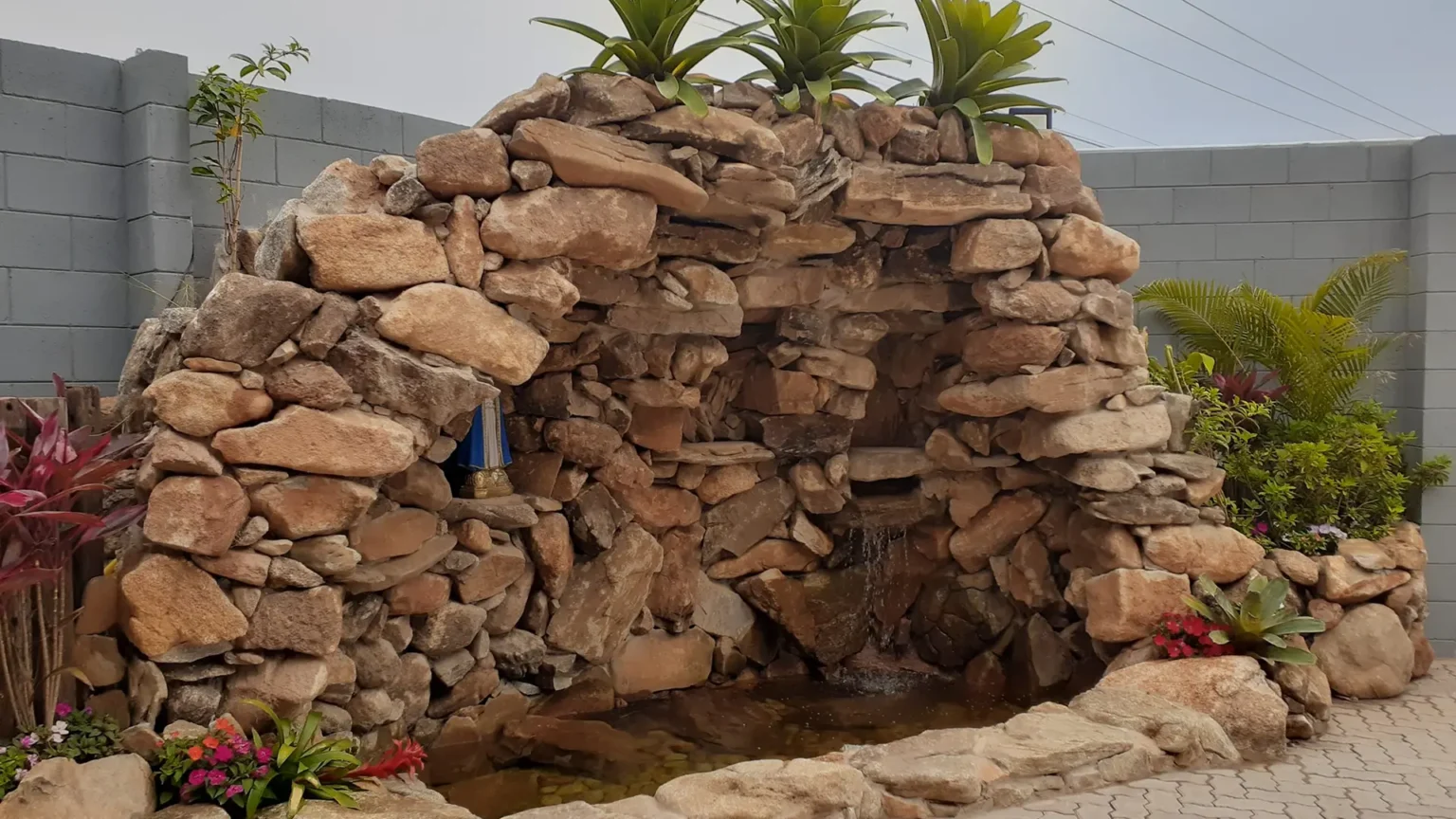 grutas-e-capelas-11-scaled