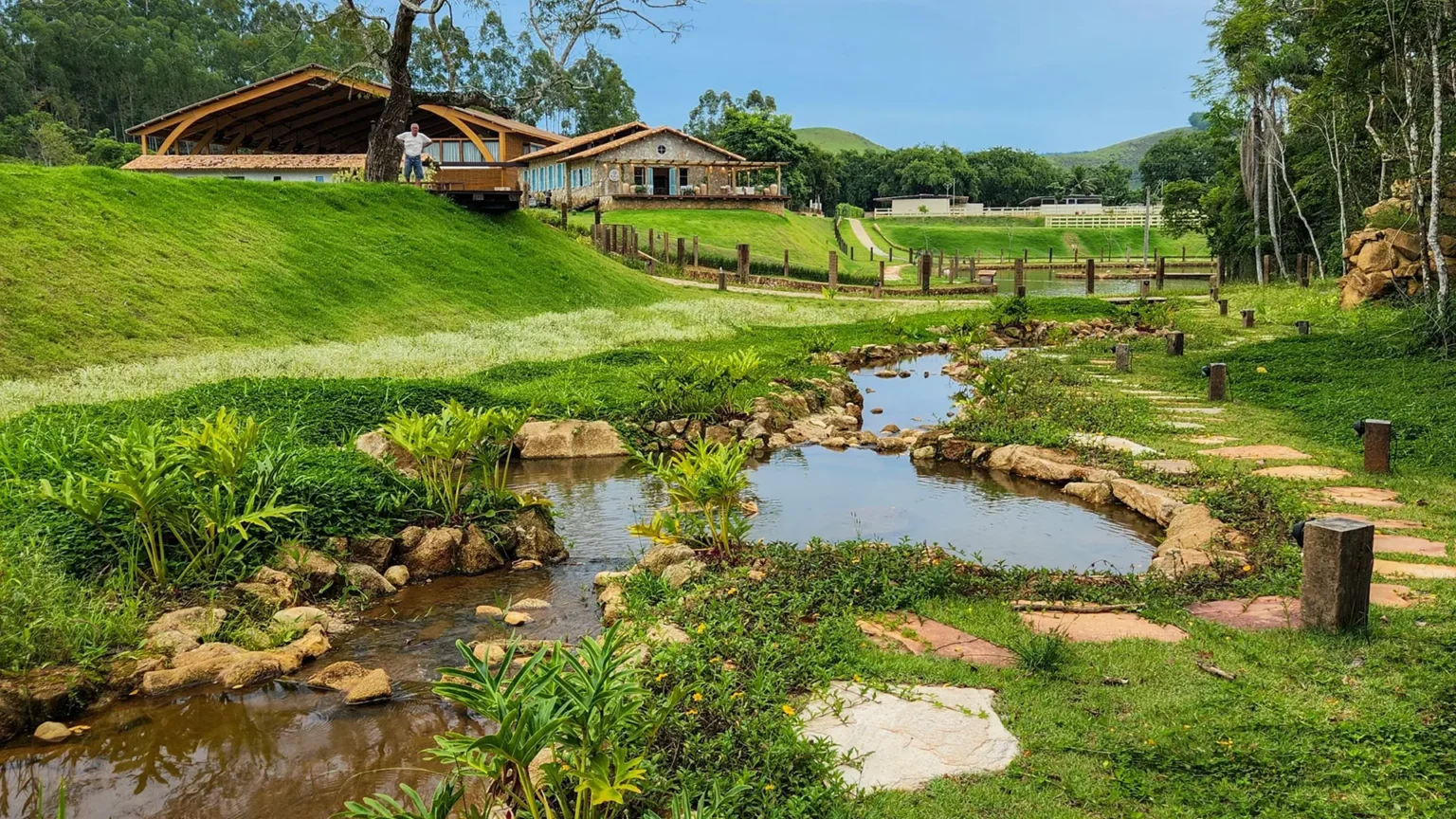 lagos-cachoeiras-riachos-e-corredeiras-09-scaled