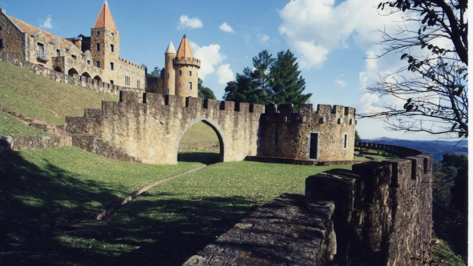 torres-mirantes-e-porticos-10