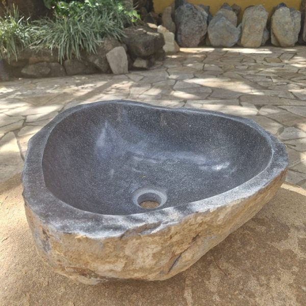 86c8bc8c-1493-481a-8210-c404c228daec