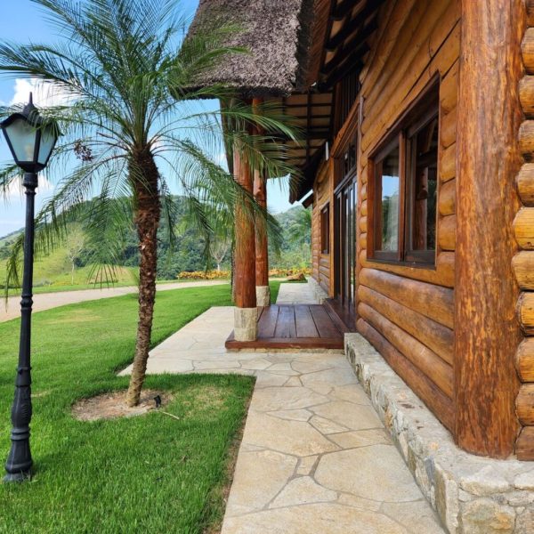 granito-rustico-piso-07-1024x1024