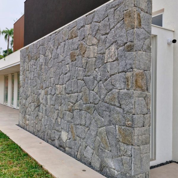 miracema-laje-cinza-irregular-1-1152x1536