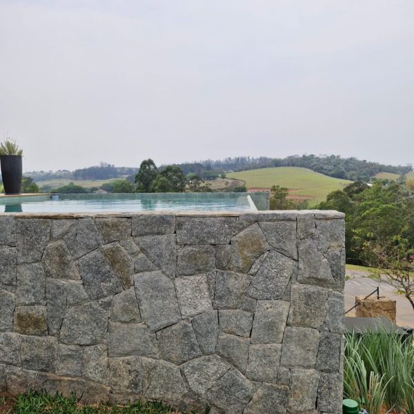 miracema-laje-cinza-irregular-2-1152x1536