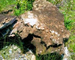 pedra-caverna-natural-bruta-4-768x432